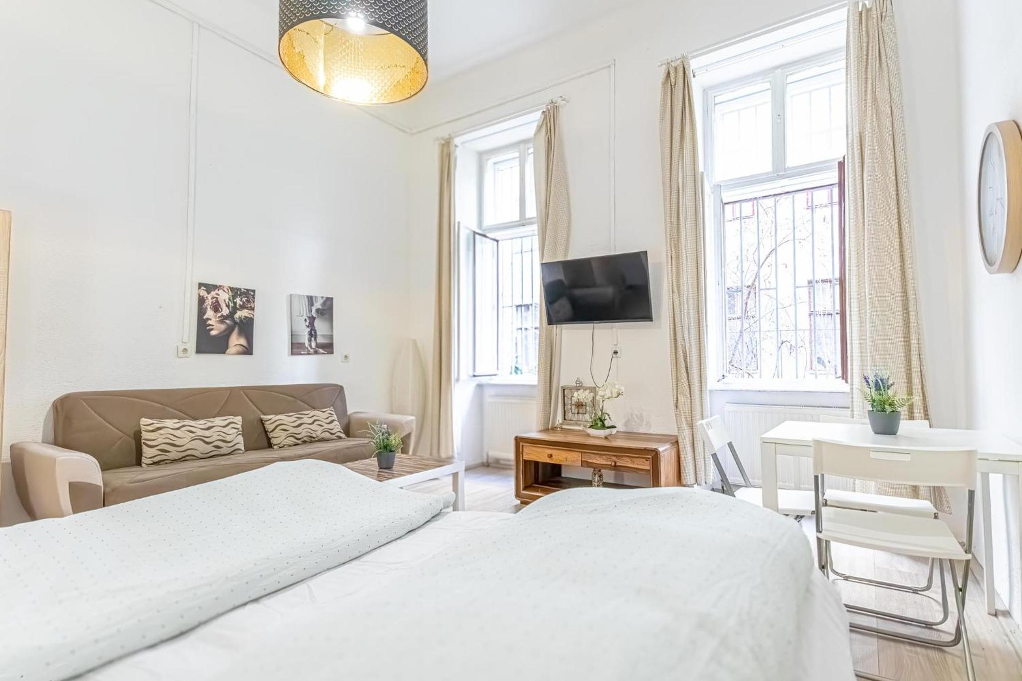 Chic Apartment- Suitable For Longstays Near Matzleinsforferplatz Vienna Luaran gambar