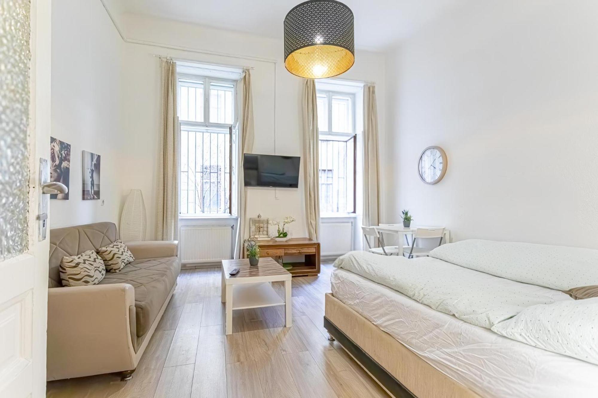 Chic Apartment- Suitable For Longstays Near Matzleinsforferplatz Vienna Luaran gambar